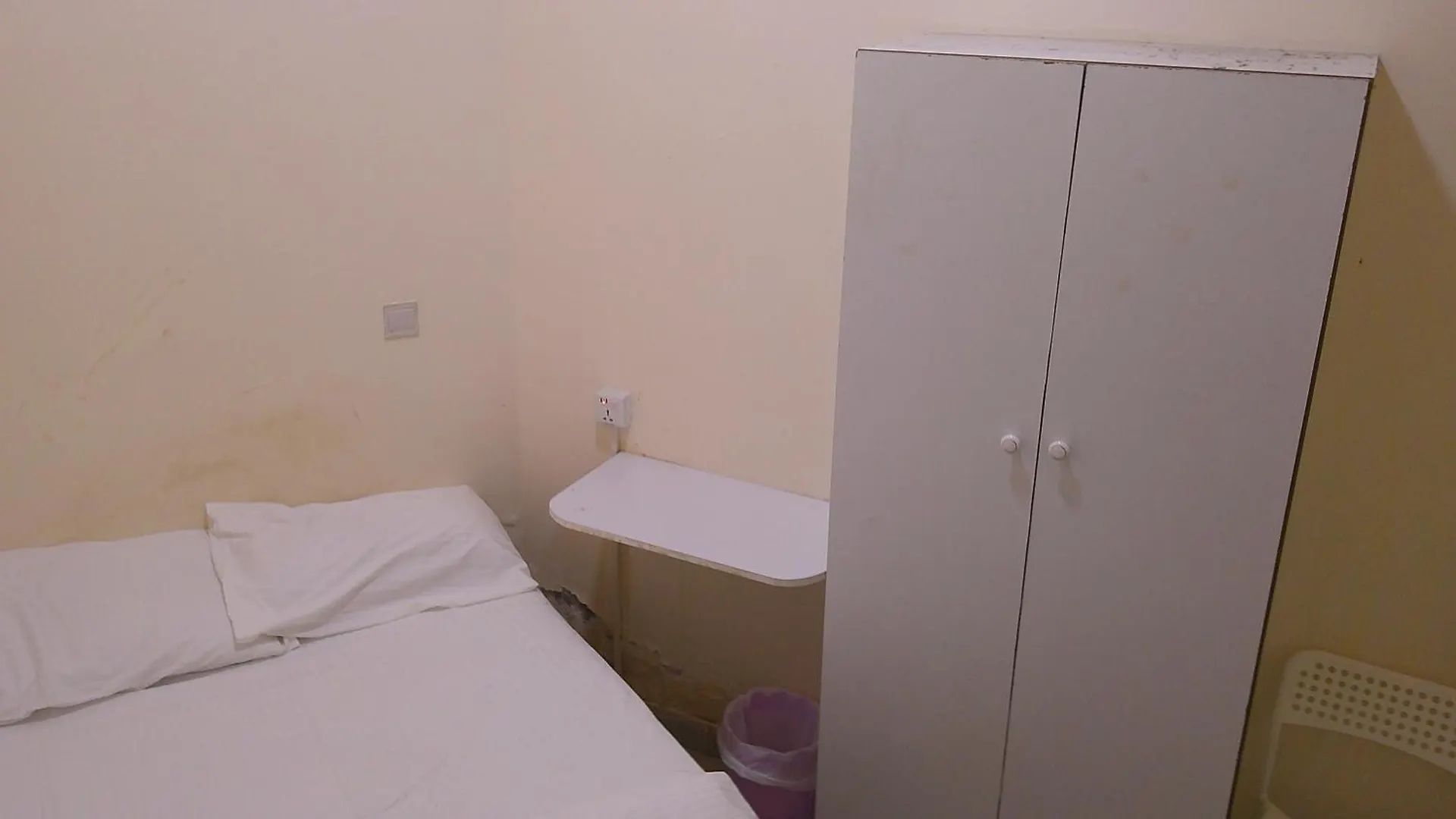 Ruby Star Couples Hostel G P 1&2 Dubai