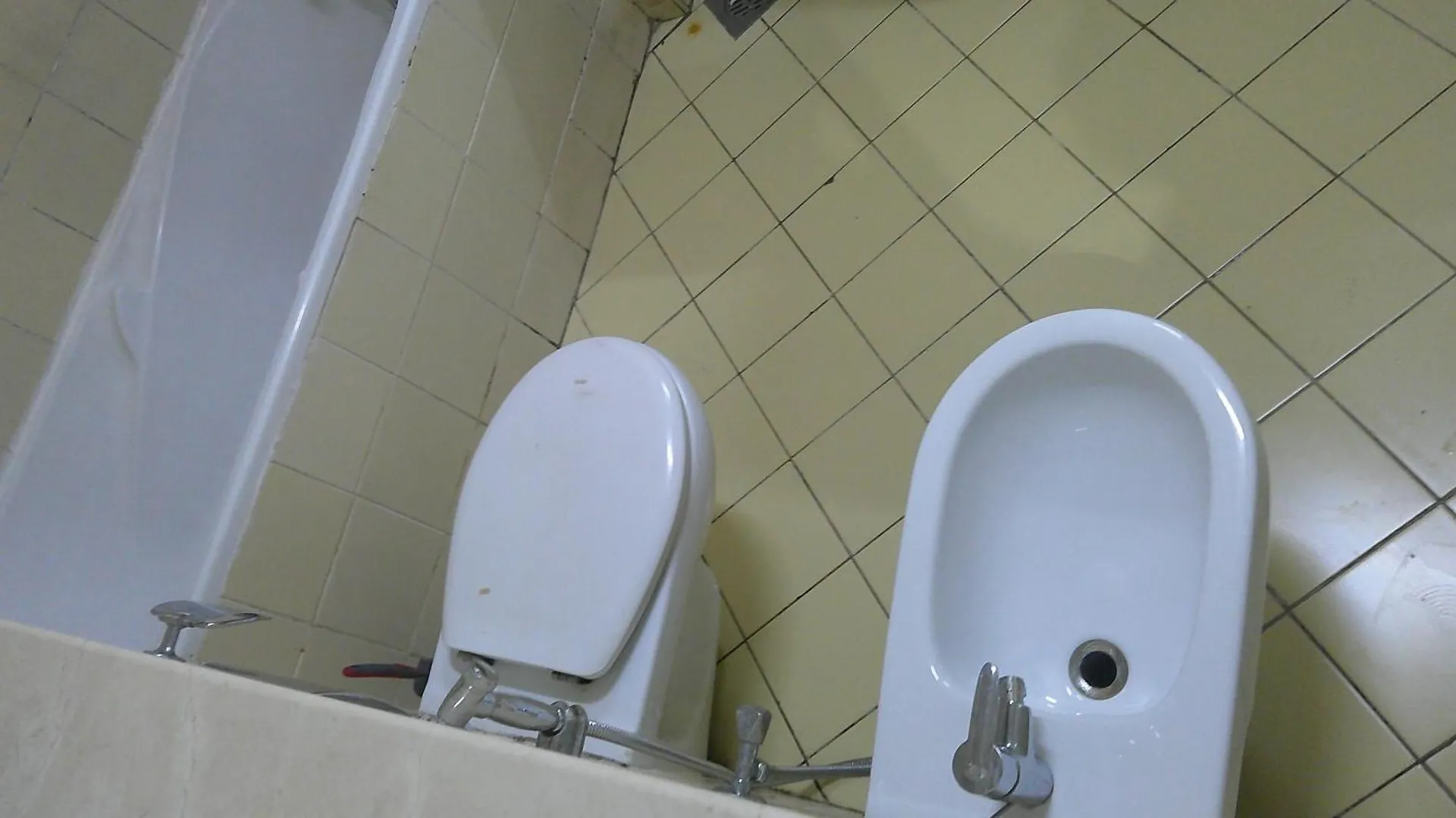 Ruby Star Couples Hostel G P 1&2 Dubai