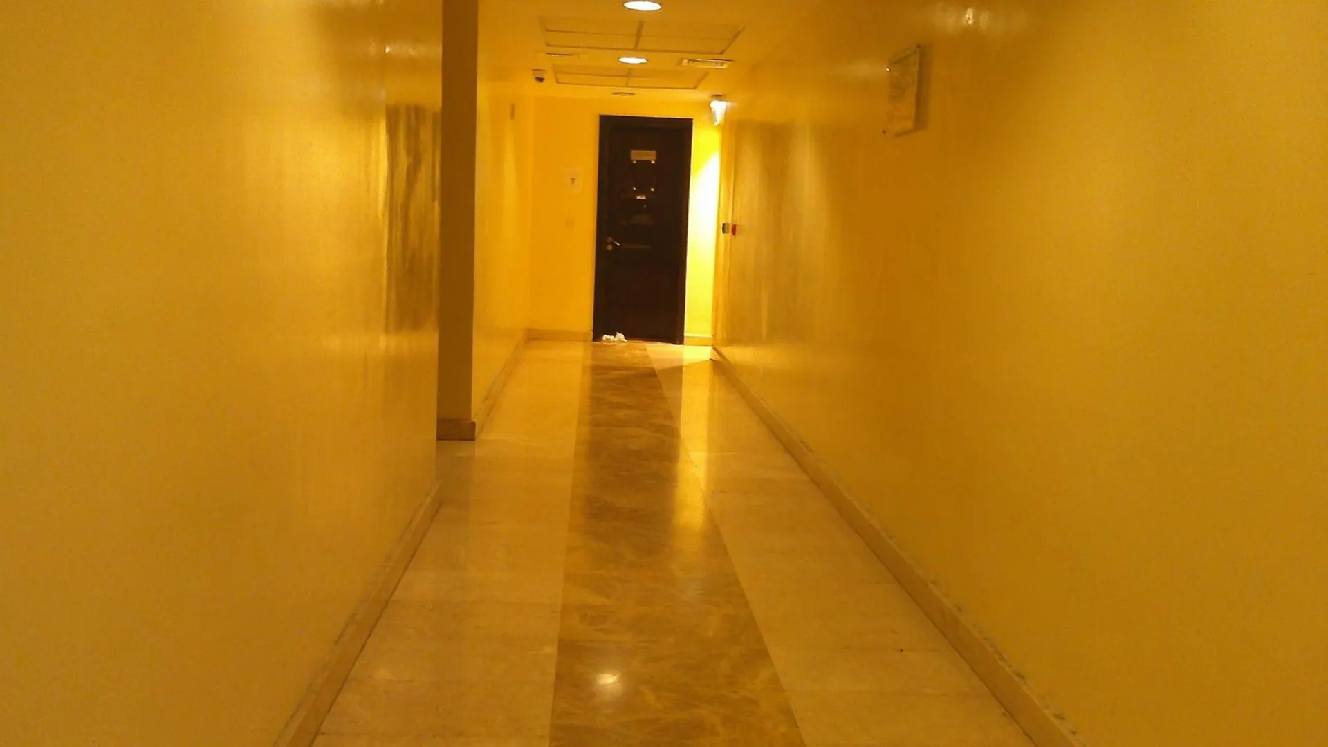 Ruby Star Couples Hostel G P 1&2 Dubai 0*,  Emirados Árabes Unidos