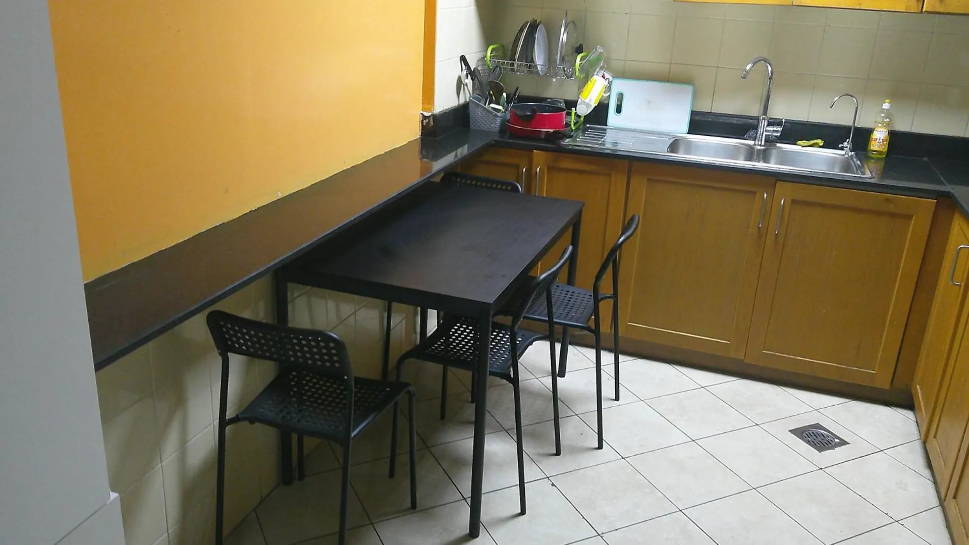 Ruby Star Couples Hostel G P 1&2 Dubai 0*,  Emirados Árabes Unidos